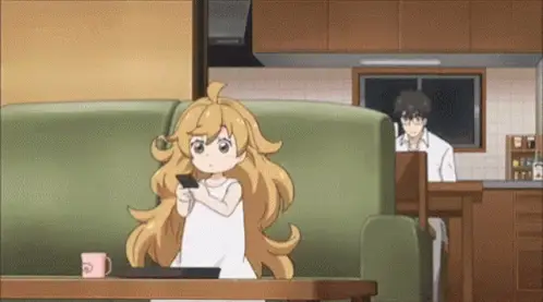 Menikmati anime dengan nyaman di rumah Karakter anime menonton televisi