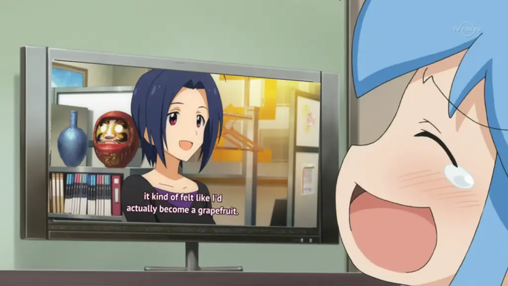 Menikmati Anime Bersama Karakter anime menonton televisi