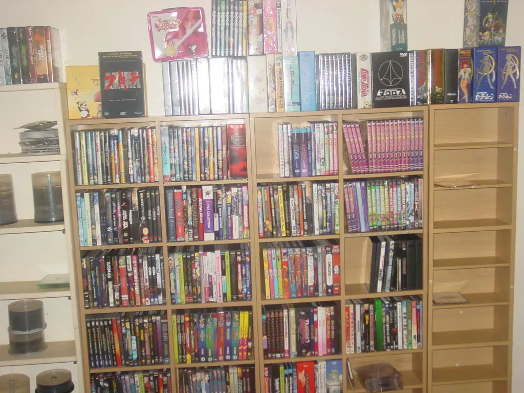 Beli Anime Original Gambar DVD dan Blu-ray Anime